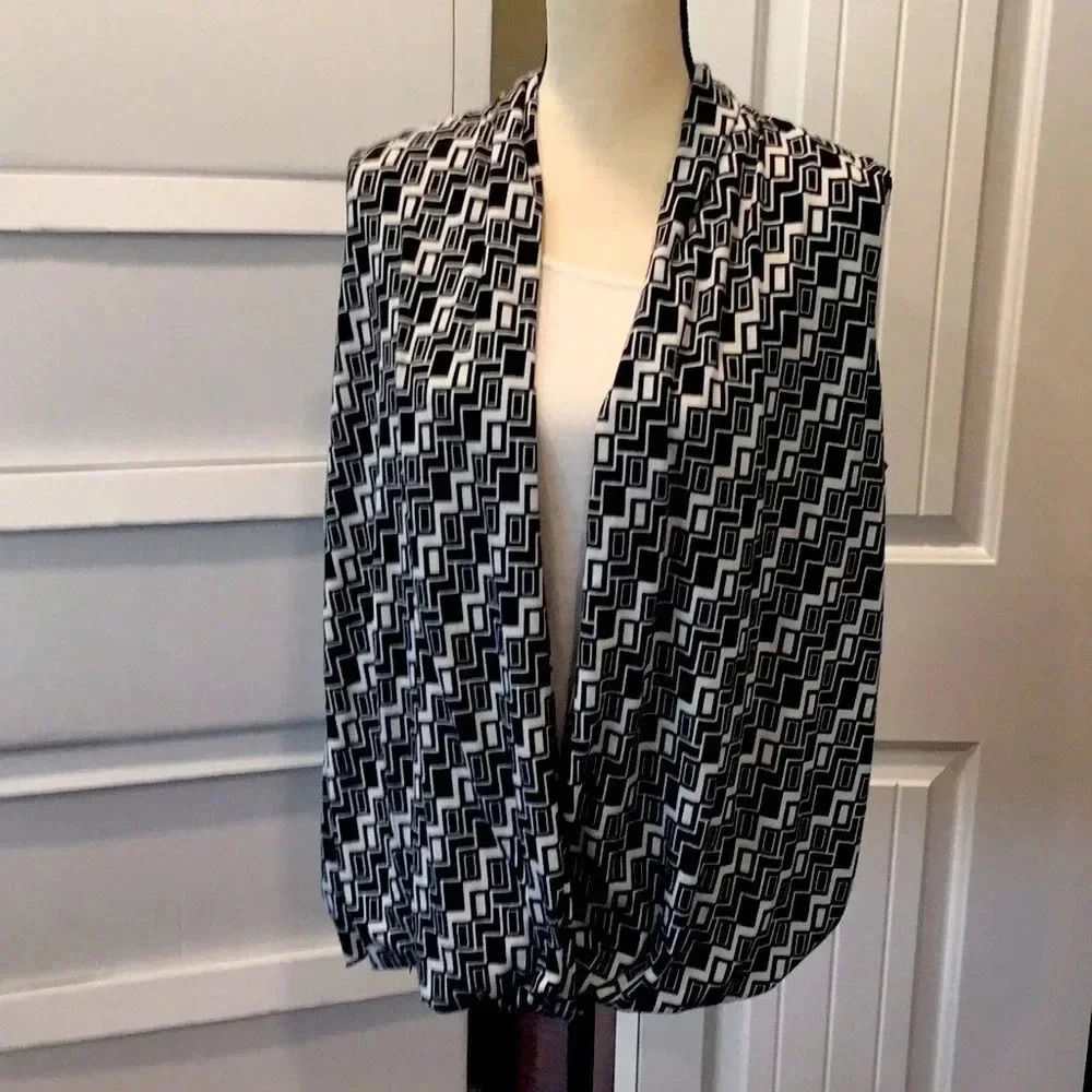 Forever Jade sleeveless blouse